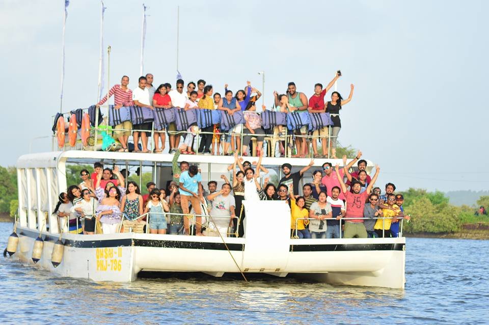party-boat-trip