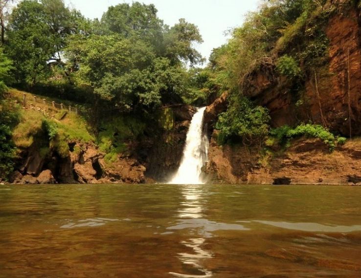 Arvalem-Waterfalls-goa